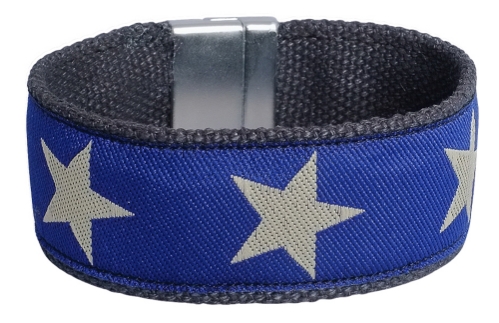Handmade hemp bracelet in vibrant pattern, eco-friendly and adjustable